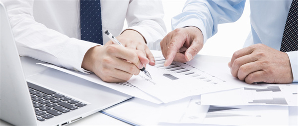 SWOT代表什么？什么是SWOT分析？