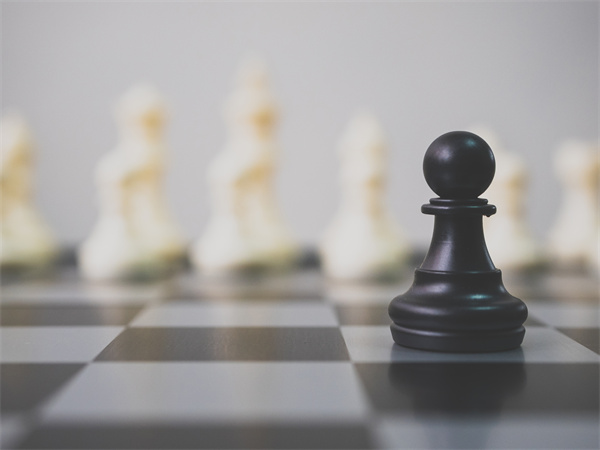 一旦跑偏就會(huì)失去競(jìng)爭(zhēng)力：如何讓?xiě)?zhàn)略持續(xù)生效？