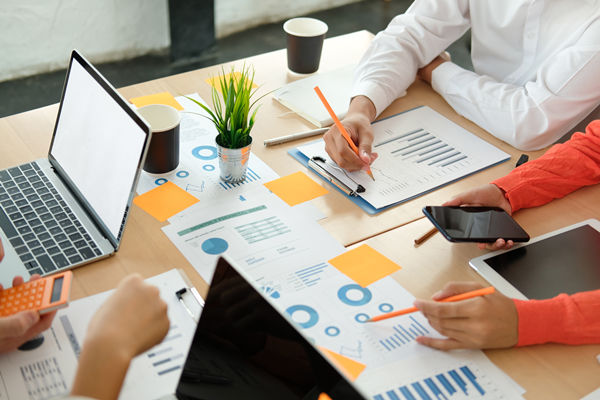 如何通過(guò)創(chuàng)新管理推動(dòng)年度經(jīng)營(yíng)計(jì)劃的實(shí)現(xiàn)？