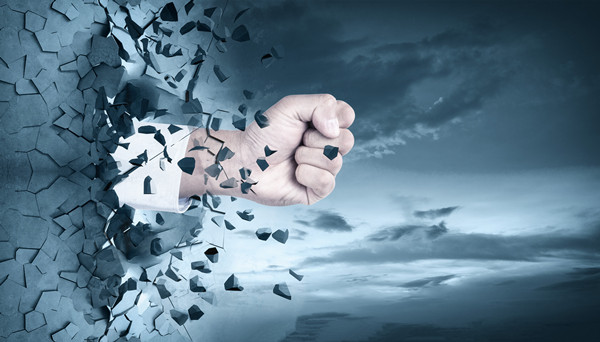 跨越鴻溝：如何運用變革管理應對企業(yè)挑戰(zhàn)？