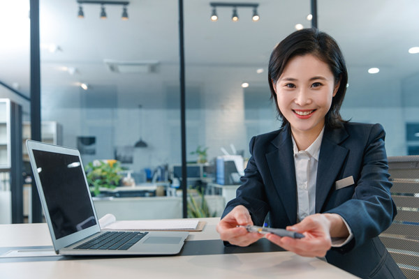 年度客戶滿意度提升計劃：用戶至上，服務(wù)領(lǐng)先