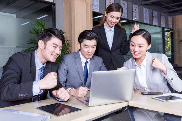 年度人才發(fā)展計劃：以人為本，共建共享