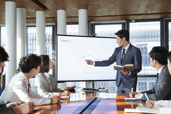 數(shù)據(jù)驅(qū)動的績效管理：用數(shù)據(jù)說話，科學(xué)決策