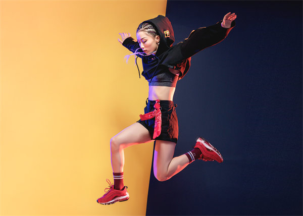 打造卓越品牌，創(chuàng)新營銷策略，引領(lǐng)市場新潮流