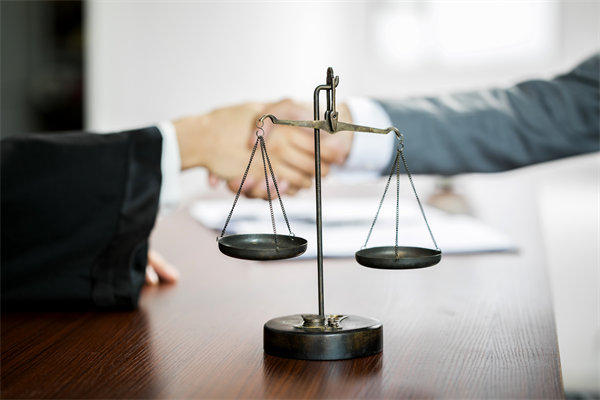 戰(zhàn)略聯(lián)盟與合作：強(qiáng)強(qiáng)聯(lián)手，共創(chuàng)未來