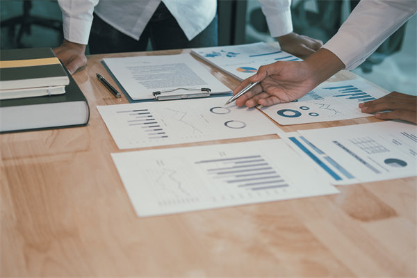 員工參與的績(jī)效改進(jìn)計(jì)劃：?jiǎn)T工主導(dǎo)，自我驅(qū)動(dòng)的改進(jìn)