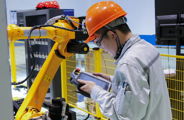 推行精益生產(chǎn)模式，提升企業(yè)運營效率與成本效益