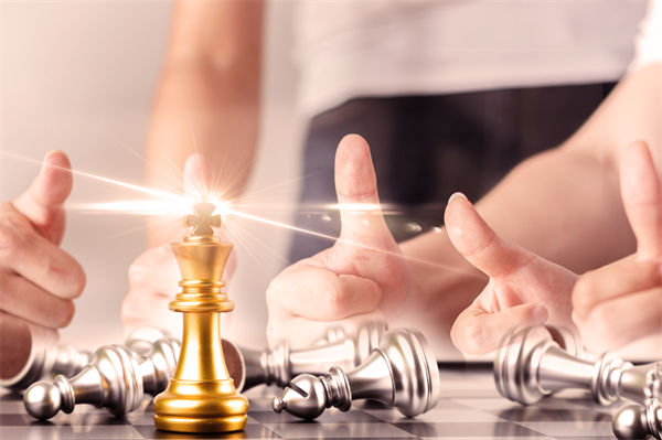 戰(zhàn)略咨詢創(chuàng)新驅(qū)動(dòng)，激發(fā)企業(yè)活力，鑄就長青基石