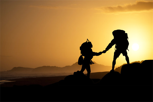 組織變革難推進(jìn)？管理咨詢?nèi)绾我龑?dǎo)順利過渡？