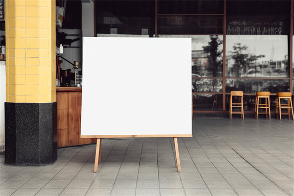 經(jīng)濟全球化，如何調(diào)整年度經(jīng)營計劃適應(yīng)國際市場變化？