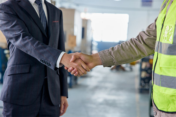 在精益轉型過程，如何克服員工抵觸情緒，促進改革？