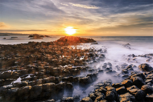 企業(yè)管理咨詢(xún)?nèi)绾沃φ闹萜髽I(yè)提升競(jìng)爭(zhēng)力？