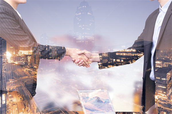 如何在確保業(yè)務(wù)發(fā)展的同時，有效控制預(yù)算支出？