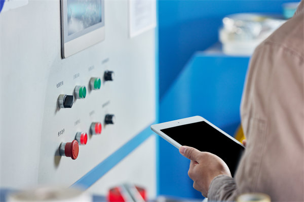 面對多品種小批量生產(chǎn)，精益生產(chǎn)如何靈活應對挑戰(zhàn)？