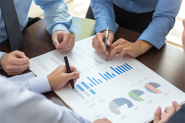 績(jī)效面談中，如何營(yíng)造積極氛圍以促進(jìn)雙方共識(shí)？