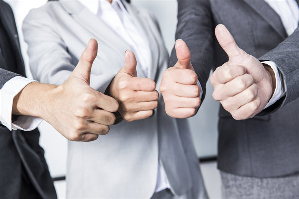 如何平衡員工個人績效與企業(yè)整體目標(biāo)，實(shí)現(xiàn)雙贏？