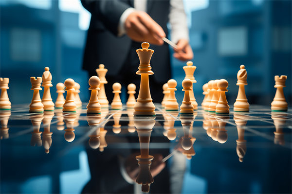 集團(tuán)管控如何平衡各子公司自治與總部戰(zhàn)略協(xié)同的關(guān)系？