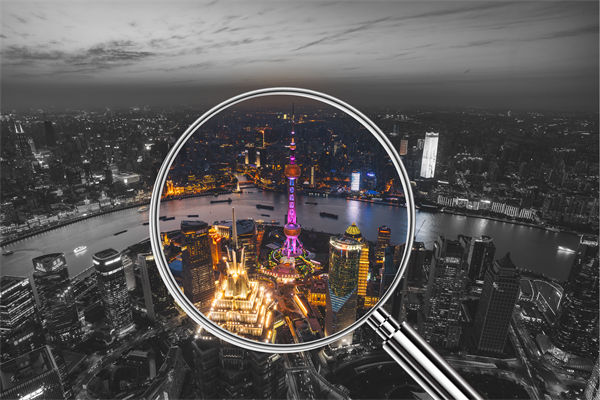 集團(tuán)管控在全球化運(yùn)營中，如何克服地域差異？