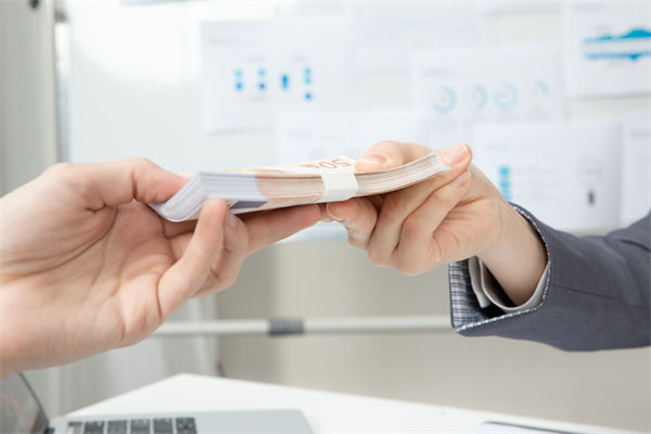 廣東一公司發(fā)錢鼓勵員工談戀愛，品牌營銷怎么看？