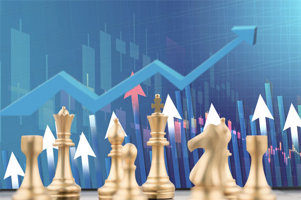 預算編制過程中，如何平衡資源需求與財務約束？