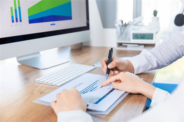 信息不對稱問題下，集團如何加強內(nèi)部管控透明度？