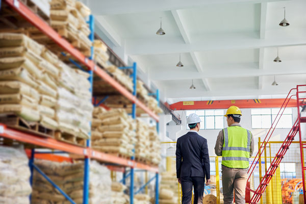 在全球化背景下，供應(yīng)鏈咨詢?nèi)绾沃ζ髽I(yè)拓展市場(chǎng)？