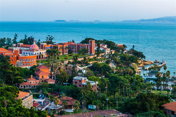 集團(tuán)旗下子公司各自為戰(zhàn)，協(xié)同效應(yīng)全無，廈門集團(tuán)管控咨詢公司如何整合？