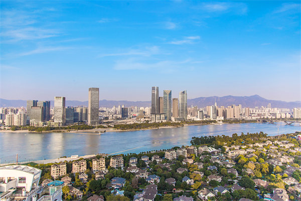 企業(yè)如何借助福州咨詢公司提升品牌知名度和市場(chǎng)份額？