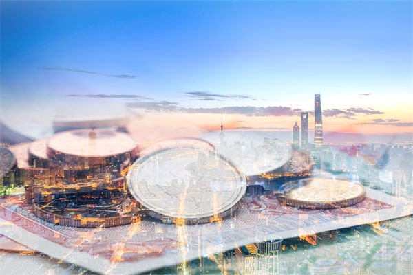 行業(yè)變革洶涌，戰(zhàn)略咨詢?cè)鯓訋推髽I(yè)提前布局贏得未來？