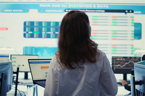 計劃與市場脫節(jié)，業(yè)績慘淡，怎樣制定契合市場的計劃？