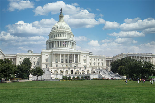 戰(zhàn)略角度分析：特斯拉利潤(rùn)暴跌71%，馬斯克嘆了口氣