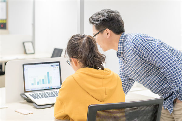 企業(yè)文化難以傳承，新員工融入慢，如何打造強(qiáng)滲透文化？