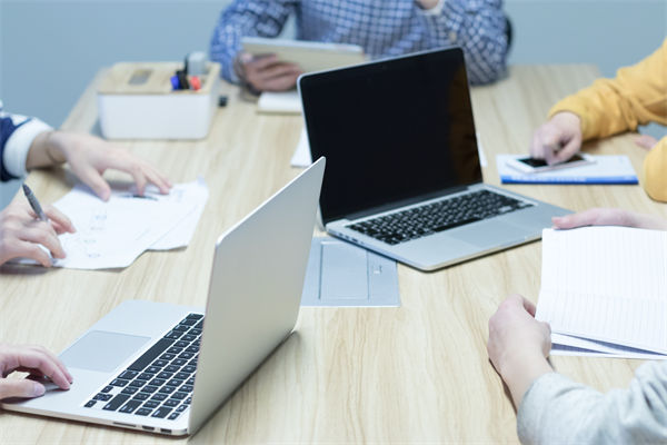 團隊績效長期低迷，從績效管理角度怎樣實現(xiàn)強勢扭轉(zhuǎn)？