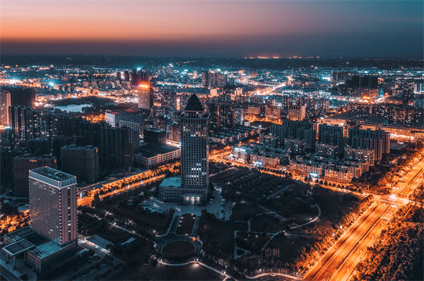 大批韓國(guó)游客飛江蘇鹽城打高爾夫，這什么情況？