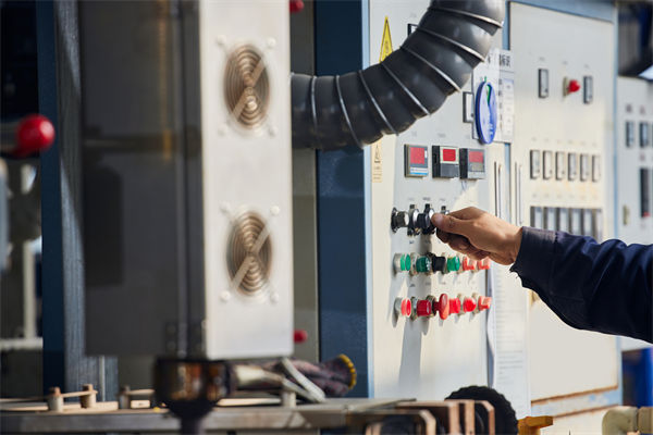 設(shè)備故障拖慢進(jìn)度，精益生產(chǎn)怎樣打造零故障車間？