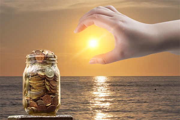 人民日?qǐng)?bào)：過(guò)緊日子非削減正當(dāng)待遇，企業(yè)績(jī)效怎么看？