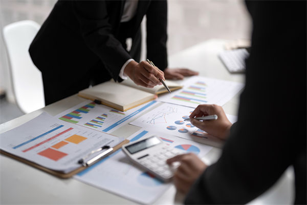 跨部門搶資源內(nèi)耗不斷，預(yù)算能否拆解為協(xié)同分配模型？