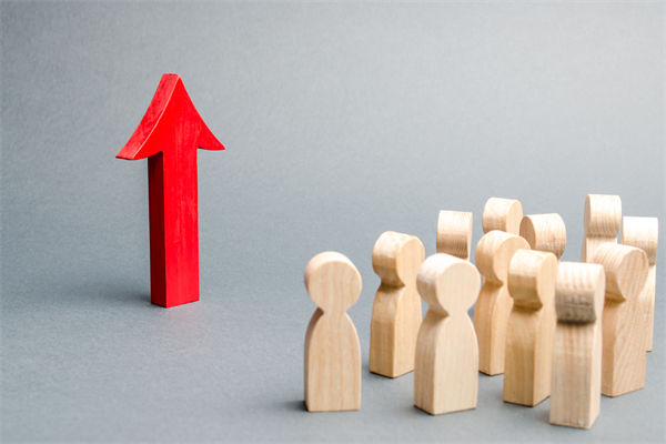 調(diào)薪機制長期滯后市場，企業(yè)怎樣避免人才隱性流失？