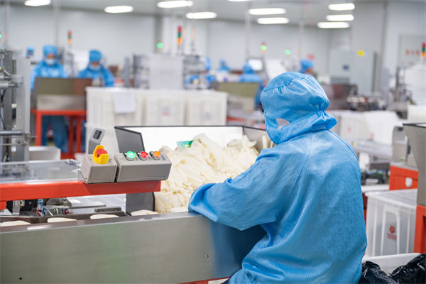 組織架構(gòu)跟著業(yè)務(wù)變總錯(cuò)位，效率越調(diào)越低怎么破？