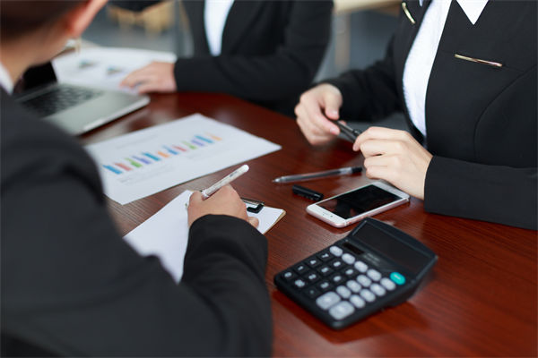 薪酬績效咨詢公司，如何助企業(yè)制定公平激勵方案？