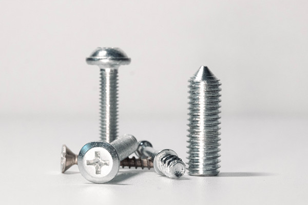 五金行業(yè)企業(yè)管理咨詢公司哪家好，適配電商渠道拓展運(yùn)營(yíng)嗎？