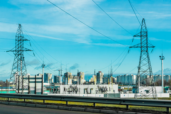 電氣行業(yè)年度經(jīng)營計(jì)劃咨詢公司哪家好，高低壓設(shè)備產(chǎn)能怎優(yōu)化？